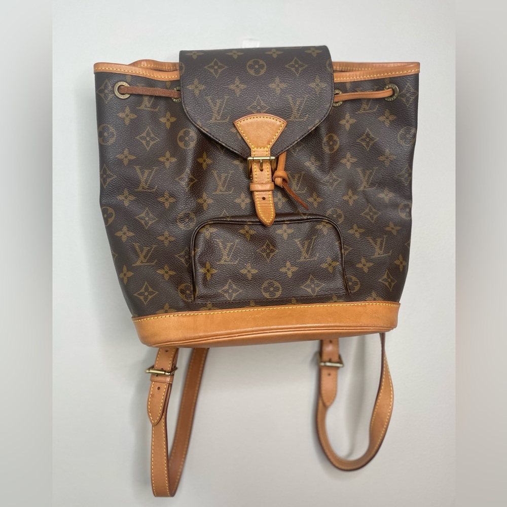 Vintage 1997 Louis Vuitton Montsouris MM Backpack - Picture 3 of 16
